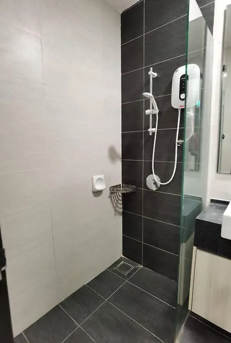 Modern Comfy Studio Permaisuri 2 Carpark Wifi Netflix Kuala Lumpur 0*,  Malesia